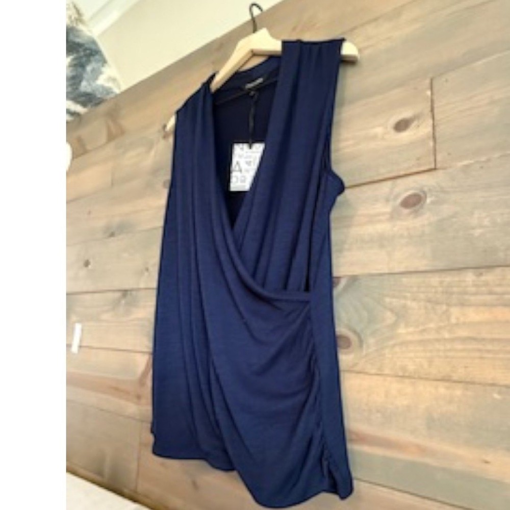41 HAWTHORN Navy Benni Wrap Front Ruched Knit Sleeveless Top Size XXL - Picture 3 of 9